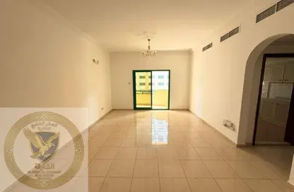 Apartment - 2 Bedrooms - 2 Bathrooms for rent in New Al Taawun Road - Al Taawun - Sharjah
