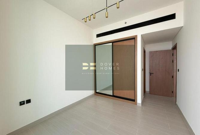 100858322 - Property Image 2