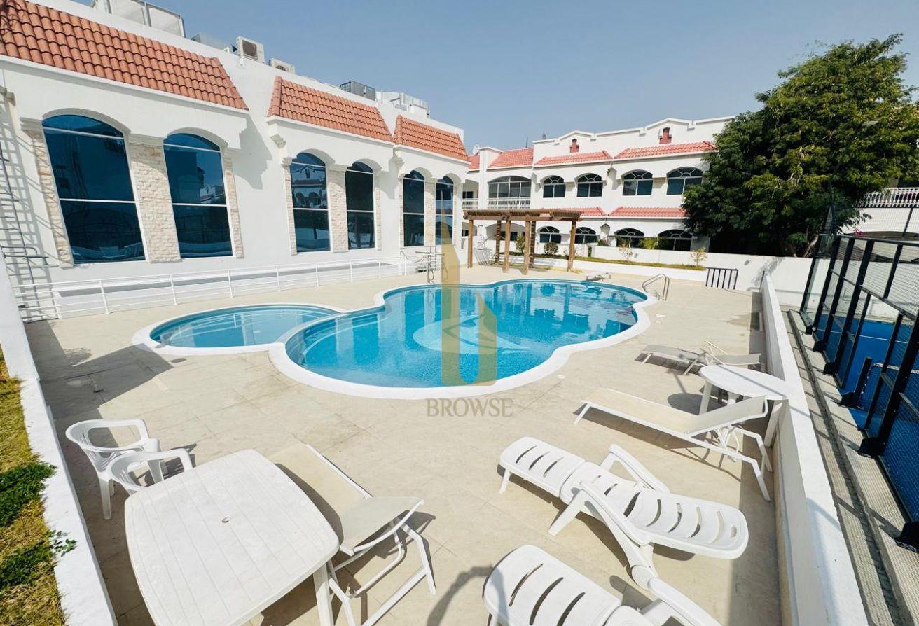Shared Pool+Padel Court | Private Garden photo 4