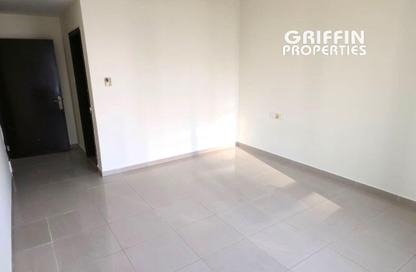 Apartment - 1 - 2 for rent in Lake City Tower - JLT Cluster D - Jumeirah Lake Towers - Dubai
