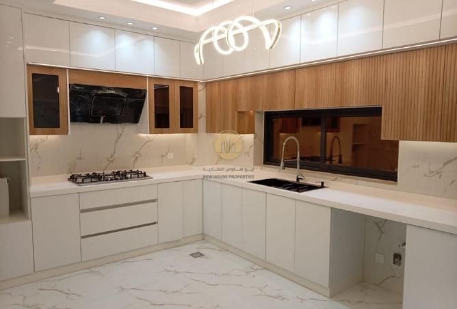 76986714 - Property Image 3