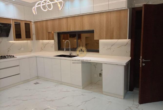 76986714 - Property Image 2