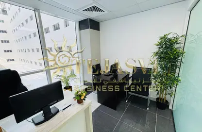 مكتب - غرفة نوم - 1 حمام للايجار في الفجر كومبلكس - عود ميثاء - بر دبي - دبي