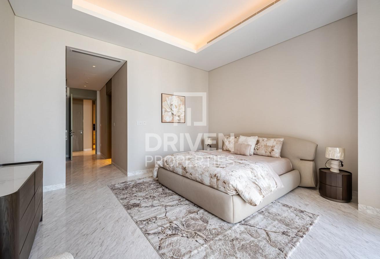Exclusive Unit | Luxury Upgraded | Furnished photo 14