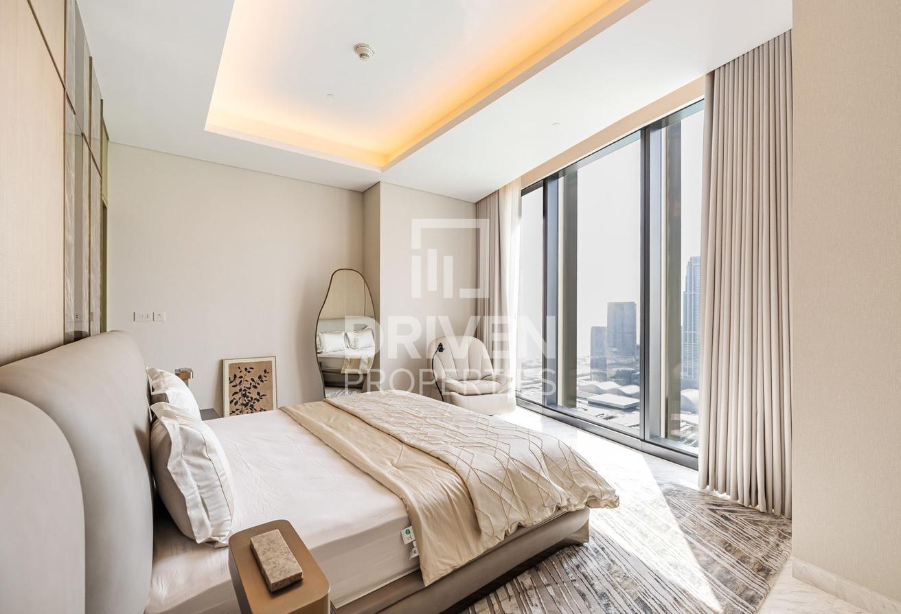 Exclusive Unit | Luxury Upgraded | Furnished photo 7