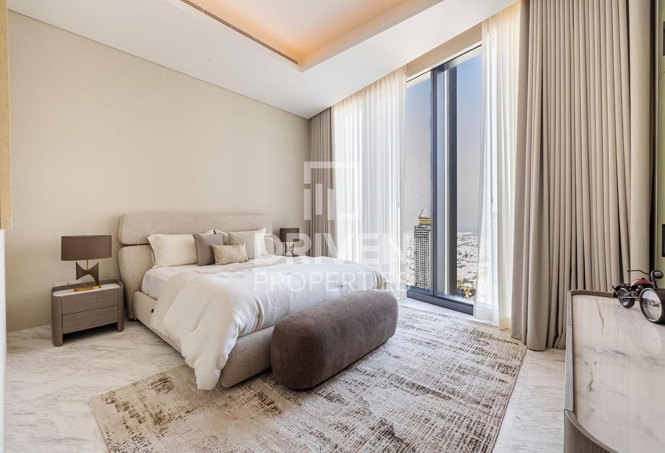 Exclusive Unit | Luxury Upgraded | Furnished photo 15