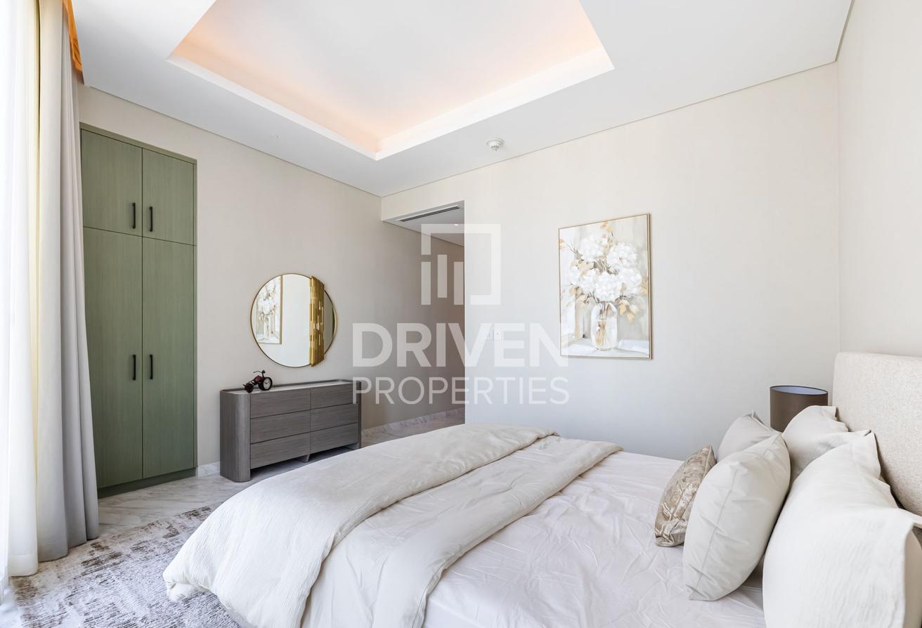 Exclusive Unit | Luxury Upgraded | Furnished photo 9