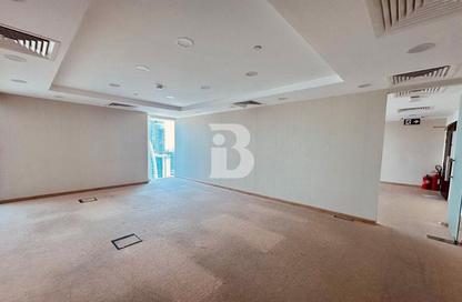 Office Space - Studio for rent in Single Business Tower - Sheikh Zayed Road - Dubai Office Space - Studio for rent in Single Business Tower - Sheikh Zayed Road - Dubai