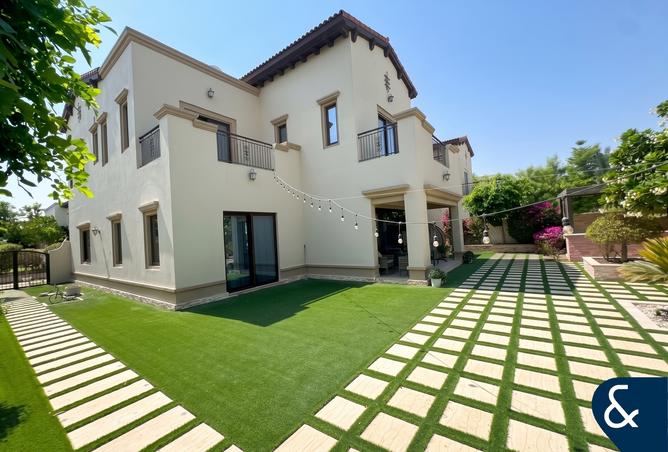Exclusive | Renovated & Extended | Large Plot