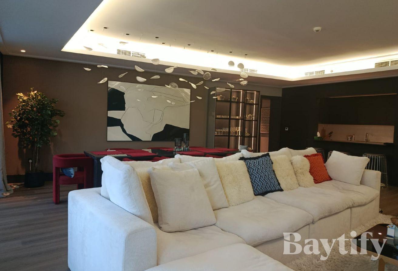 DOWNTOWN AREA | FULLY FURNISHED | SPACIOUS photo 4