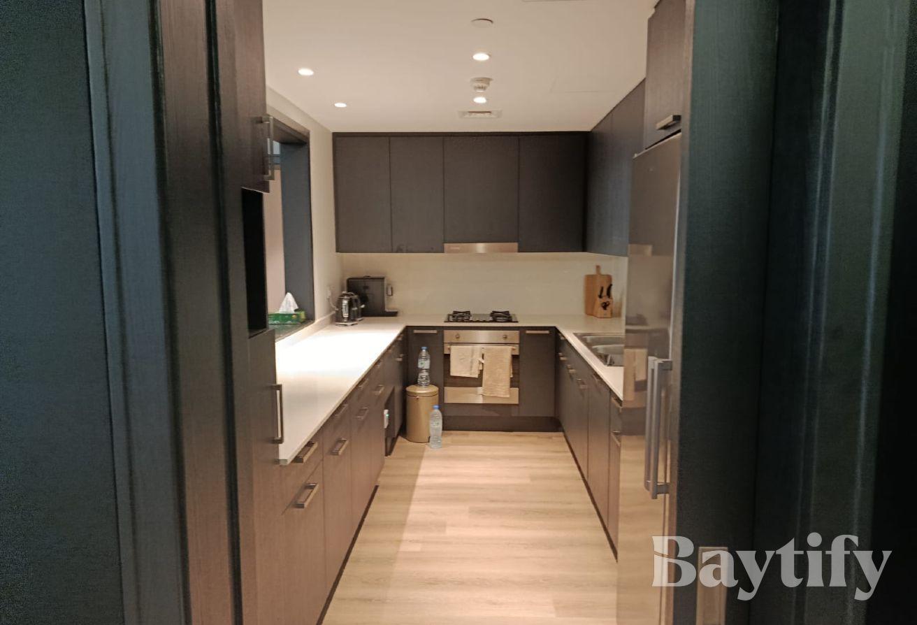 DOWNTOWN AREA | FULLY FURNISHED | SPACIOUS photo 8
