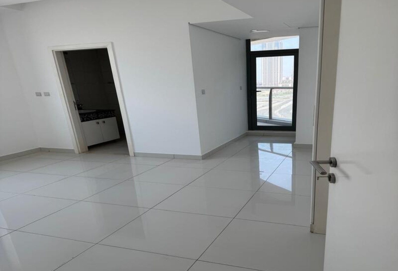 EXECUTIVE BAY | SPACIOUS 2BR | PRIME LOCATION | gallery image