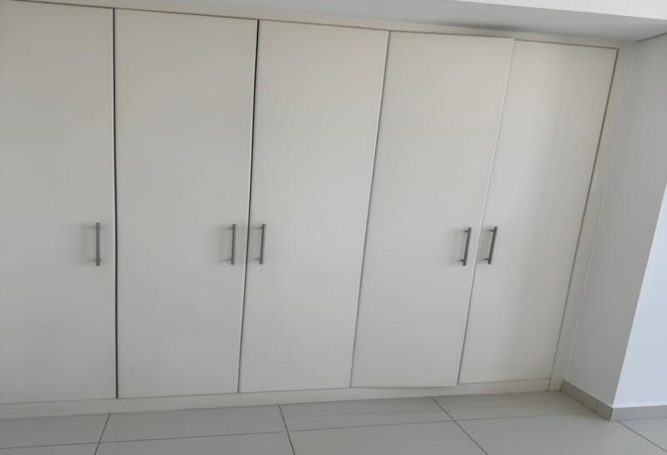 EXECUTIVE BAY | SPACIOUS 2BR | PRIME LOCATION | gallery image