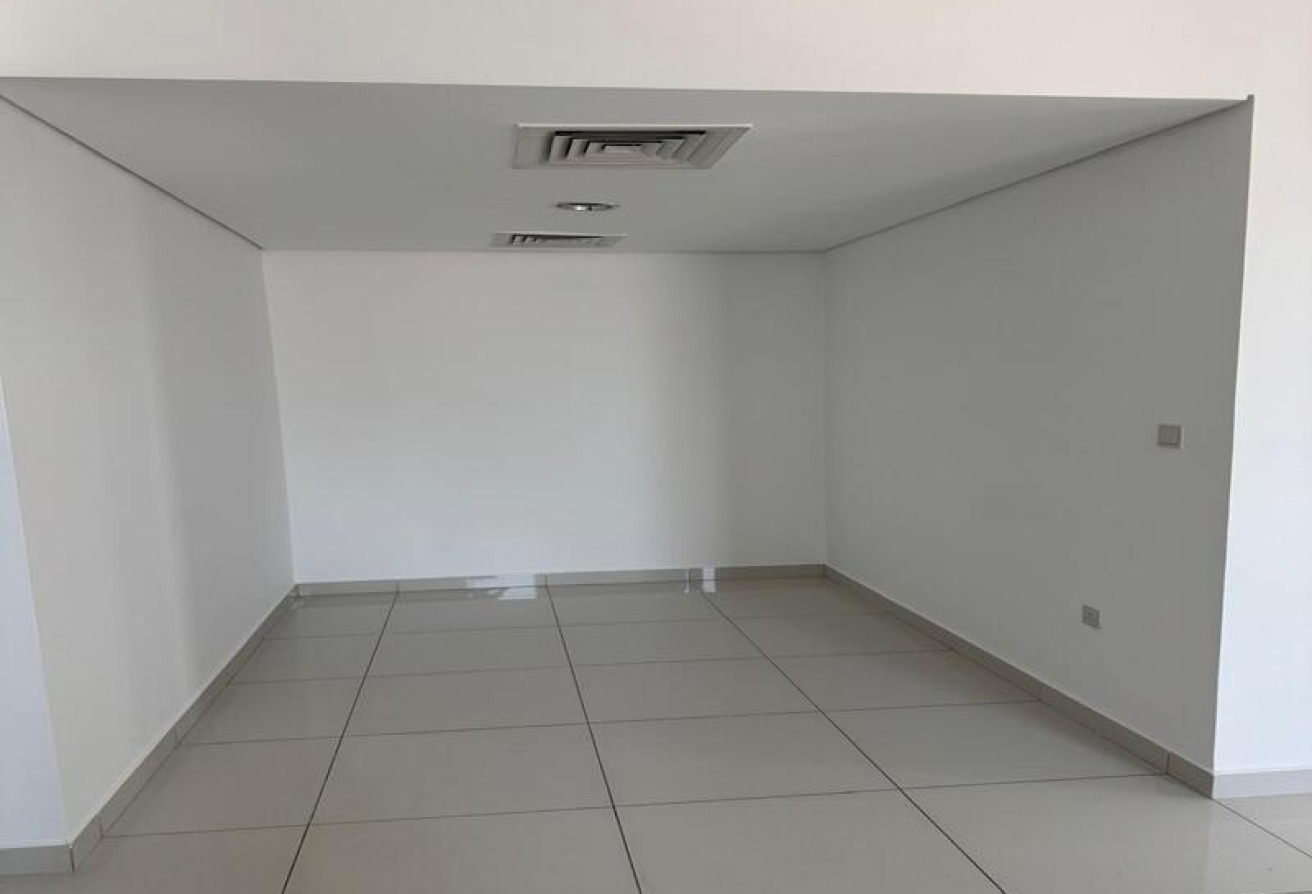 EXECUTIVE BAY | SPACIOUS 2BR | PRIME LOCATION | gallery image