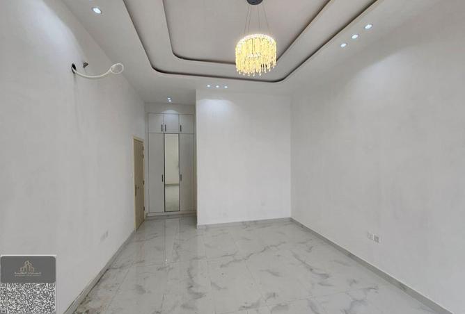 58572669 - Property Image 3