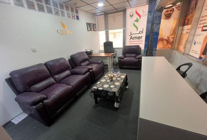 98260990 - Property Image 3