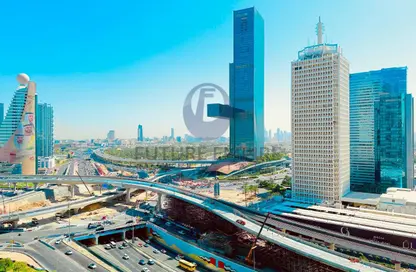 شقة - 3 غرف نوم - 5 حمامات للايجار في برج دوجا - شارع الشيخ زايد - دبي