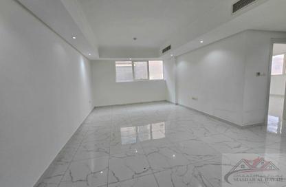 Apartment - 1 Bedroom - 2 Bathrooms for rent in Muwaileh 29 Building - Muwaileh - Sharjah