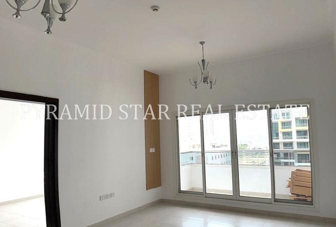 74251160 - Property Image 3