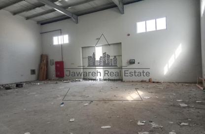 Warehouse - Studio for rent in Umm Dir - Umm Al Quwain
