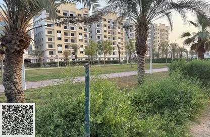 شقة - 2 غرف نوم - 3 حمامات للبيع في قرية الاميرة - الياسمين - عجمان