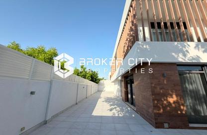 Villa - 5 Bedrooms - 6 Bathrooms for sale in West Yas - Yas Island - Abu Dhabi Villa - 5 Bedrooms - 6 Bathrooms for sale in West Yas - Yas Island - Abu Dhabi