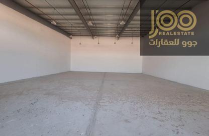 Warehouse - Studio for rent in Umm Al Thuoob - Umm Al Quwain