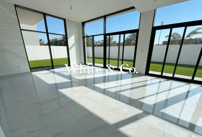 163692404 - Property Image 2