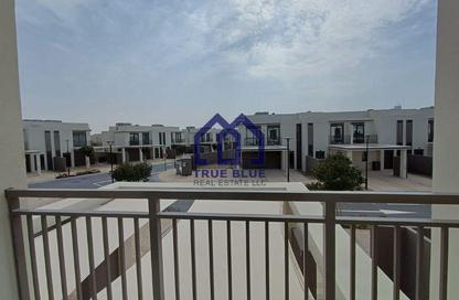 Townhouse - 2 Bedrooms - 4 Bathrooms for rent in Falcon Island - Al Hamra Village - Ras Al Khaimah