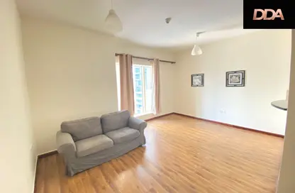 Apartment - 1 Bathroom for rent in Icon Tower 1 - JLT Cluster M - Jumeirah Lake Towers - Dubai