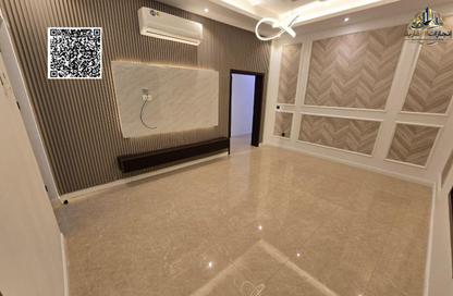 Villa - 3 - 5 for rent in Al Zaheya Gardens - Al Zahya - Ajman