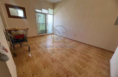 Apartment - 1 - 1 for rent in Budaniq 9 Building - Budaniq - Al Qasimia - Sharjah Apartment - 1 - 1 for rent in Budaniq 9 Building - Budaniq - Al Qasimia - Sharjah