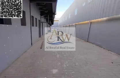 سكن عمال - استوديو - 8 حمامات للايجار في بناية اس جي 10 - المنطقة الصناعية رقم 10 - المنطقة الصناعية بالشارقة - الشارقة