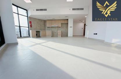 Apartment - 2 Bedrooms - 3 Bathrooms for rent in Haas Building - Jumeirah Garden City - Al Satwa - Dubai