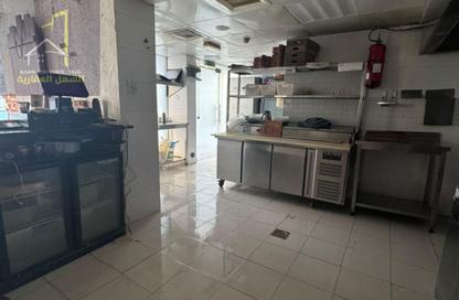 Shop - Studio - 1 for rent in Al Wahda Building - Al Majaz 2 - Al Majaz - Sharjah