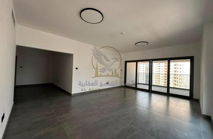 Apartment - 4 Bedrooms - 5 Bathrooms for rent in Al Majaz 3 - Al Majaz - Sharjah