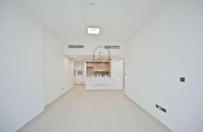 Apartment - 1 Bedroom - 2 Bathrooms for rent in Karimian 3 - Jumeirah Garden City - Al Satwa - Dubai
