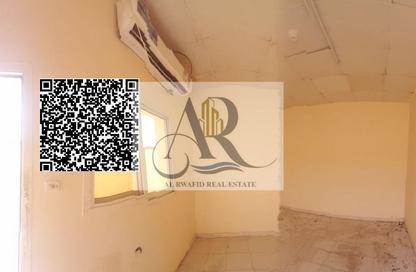 سكن عمال - استوديو - 8 حمامات للايجار في السجع إس - الصجعة - الشارقة