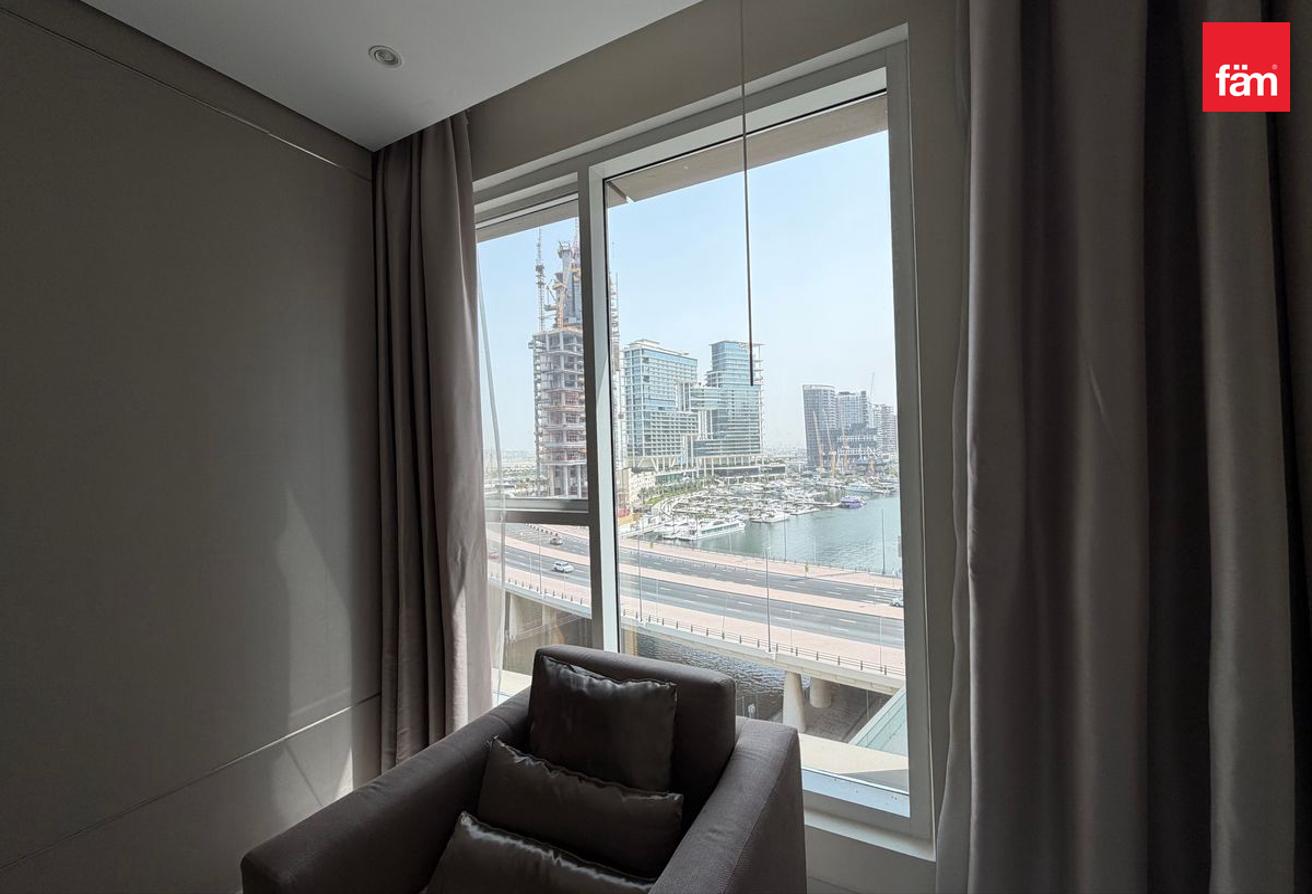 Stunning Canal View | Fully Furnished | Vacant photo 13