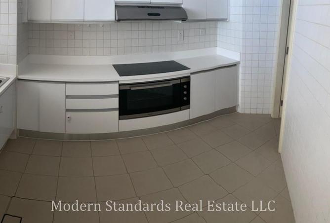 117255702 - Property Image 3