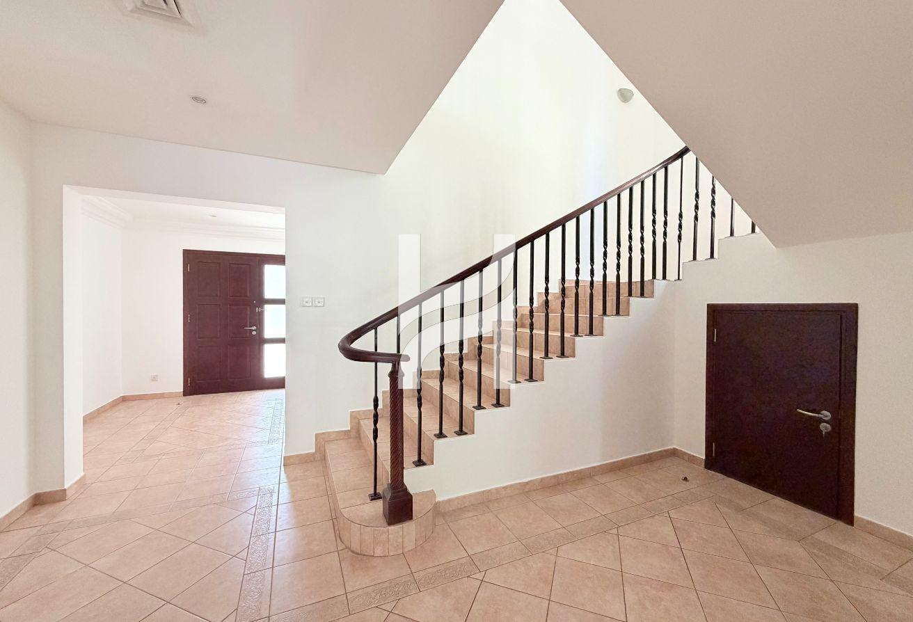 Excellent Condition | Full Park Access | Vacant photo 14