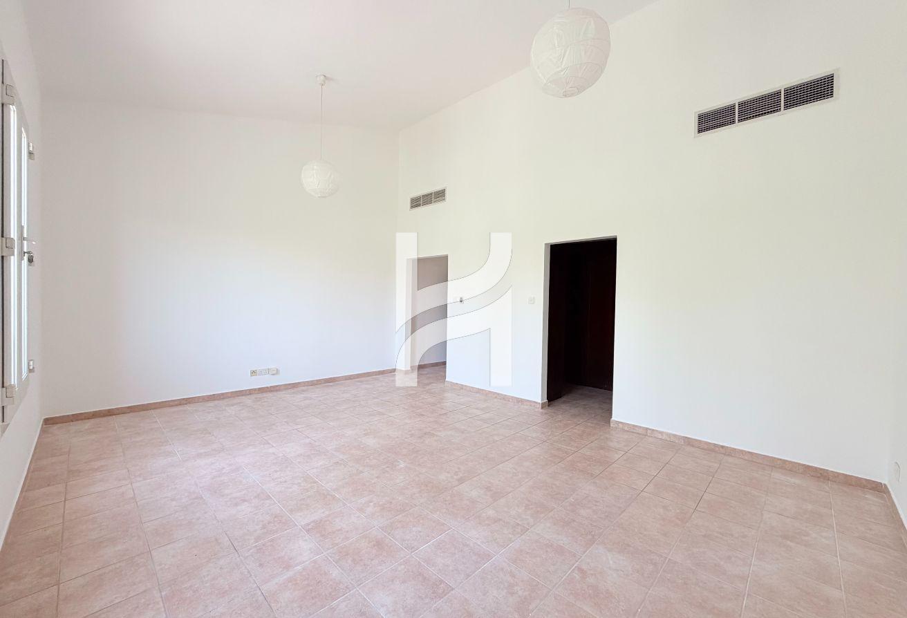 Excellent Condition | Full Park Access | Vacant photo 20