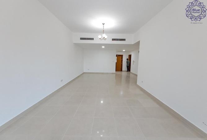 88304917 - Property Image 3