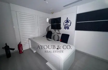 Office Space - 4 Bedrooms - 1 Bathroom for rent in Oxford Tower - Business Bay - Dubai