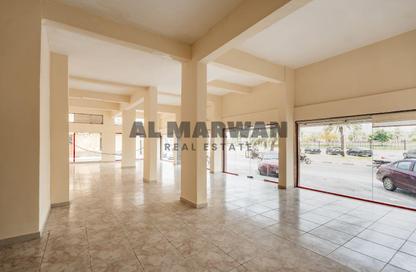 Shop - Studio - 1 Bathroom for rent in Jamal Abdul Nasser Street - Al Majaz - Sharjah
