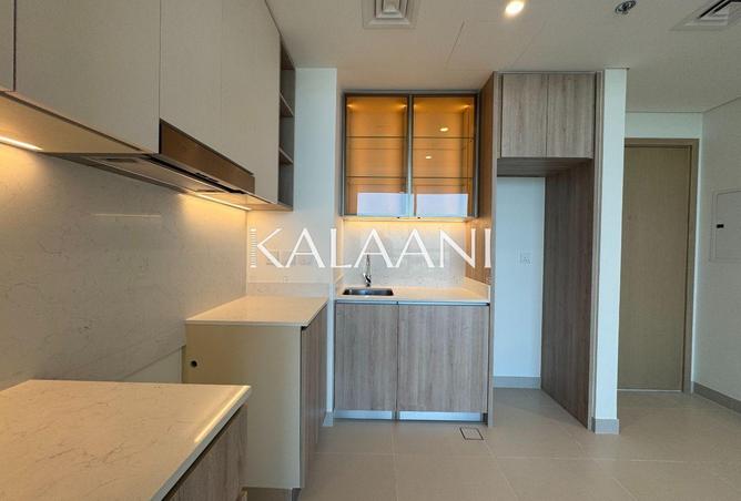 74240989 - صورة العقار 2