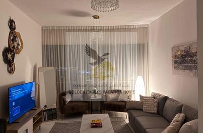 Apartment - 1 - 2 for rent in Beach Tower 1 - Al Khan Lagoon - Al Khan - Sharjah