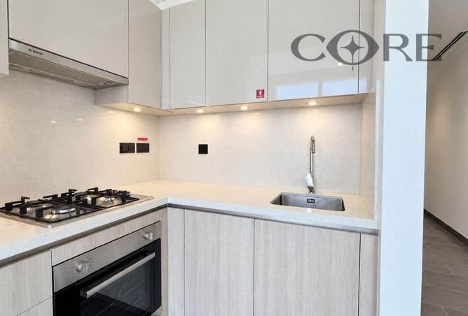 HIGH FLOOR | MULTIPLE CHEQUES | PERFECT CONDITION photo 3