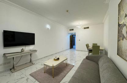 Apartment - 2 Bedrooms - 2 Bathrooms for rent in Oasis Tower - Al Rashidiya 1 - Al Rashidiya - Ajman