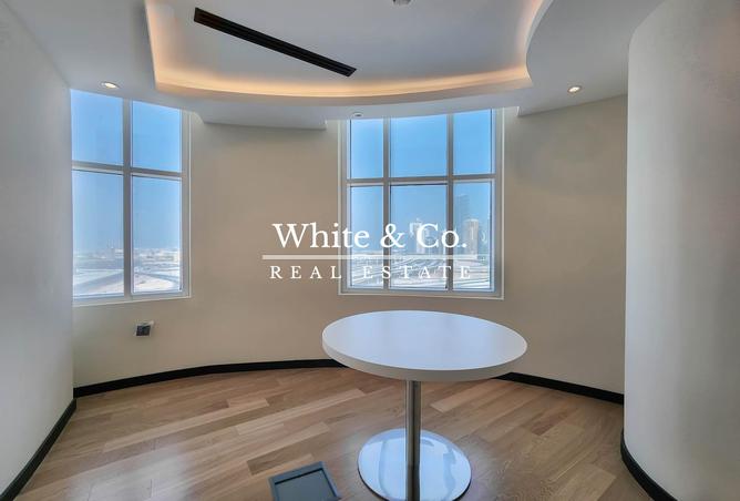 56942365 - Property Image 3